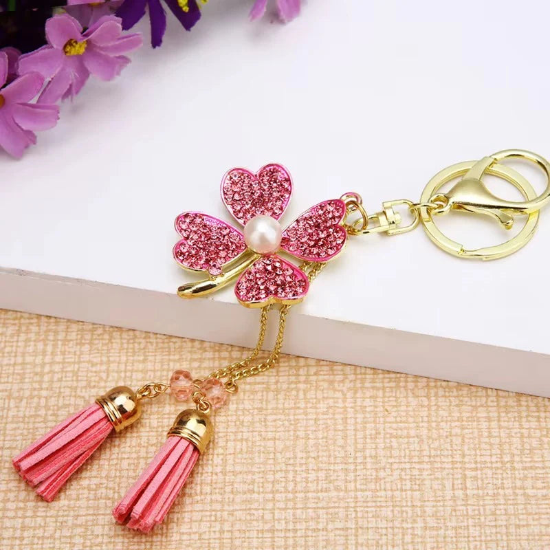 DIY phone chains and bag chains.
